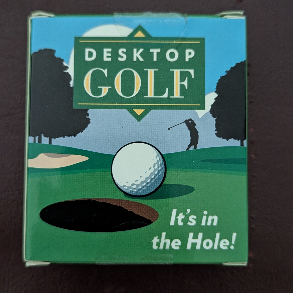 Brand New Desktop Golf Game Perfect Gift!